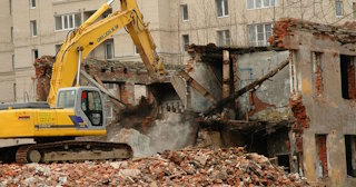Демонтаж фасада в Елизово: цены за м2 от 362 рублей | Сварной-Лзв