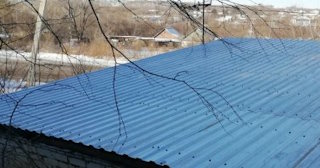 Демонтаж поликарбоната с крыши в Елизово - услуги по доступной цене от 620 рублей