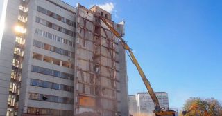 Демонтаж многоэтажного дома Елизово, цена от 3664 руб.