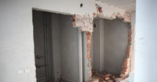 Демонтаж стен Елизово, цена от 2942 руб.